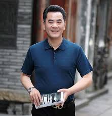 Áo phông nam trung niên 2025