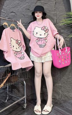 Các mẫu thời trang nữ hot nhất 2025