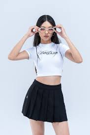 Áo phông nữ croptop